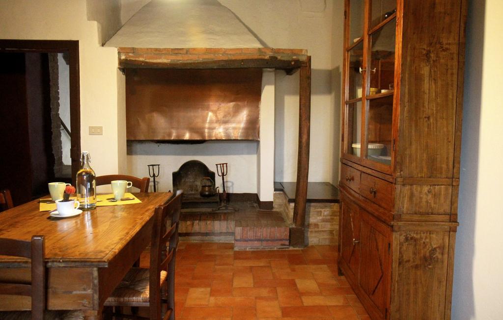 Agriturismo Castello Saltemnano Buonconvento Bagian luar foto