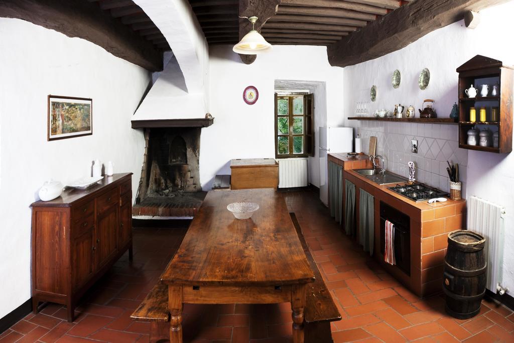 Agriturismo Castello Saltemnano Buonconvento Ruang foto