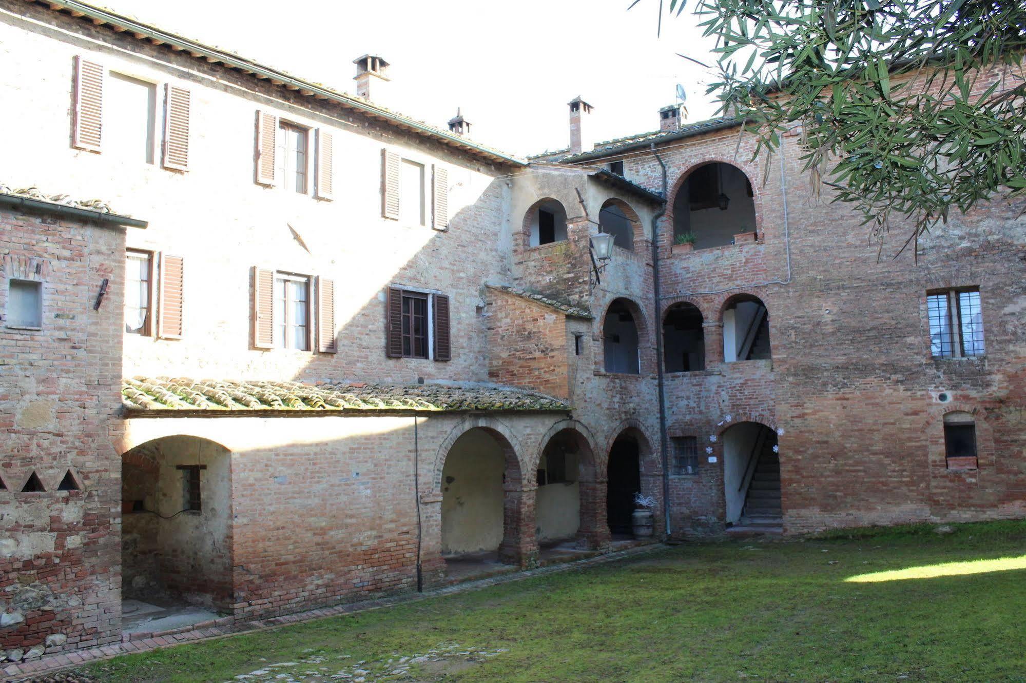Agriturismo Castello Saltemnano Buonconvento Bagian luar foto